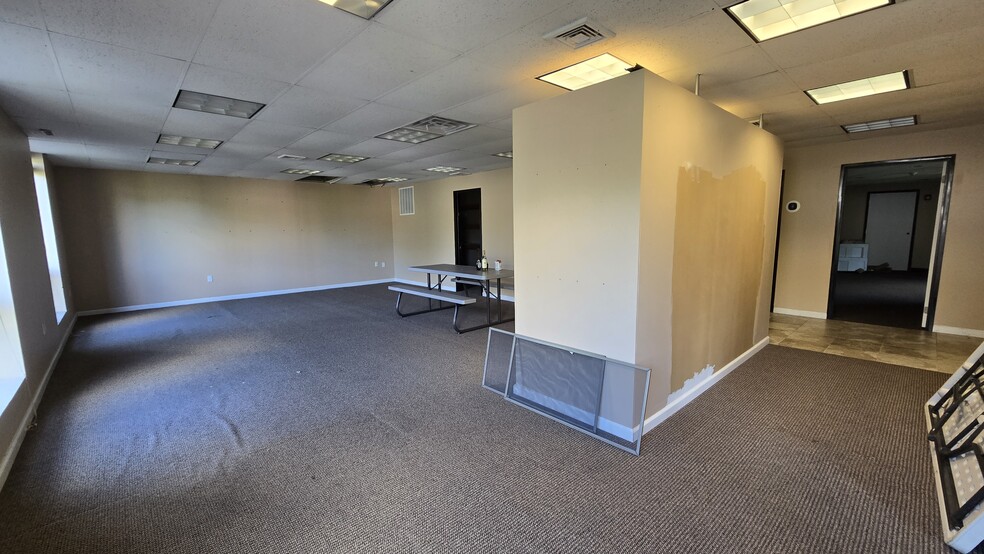 3 Tice Rd, Franklin Lakes, NJ for lease - Interior Photo - Image 3 of 22