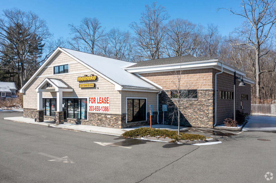 585 Main St, Monroe, CT for sale - Building Photo - Image 1 of 1