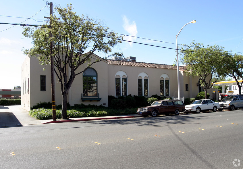 420 Peninsula Ave, San Mateo, CA for sale - Building Photo - Image 2 of 4