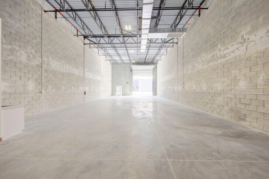 1750 SE 38th Ave, Homestead, FL for sale - Building Photo - Image 2 of 8