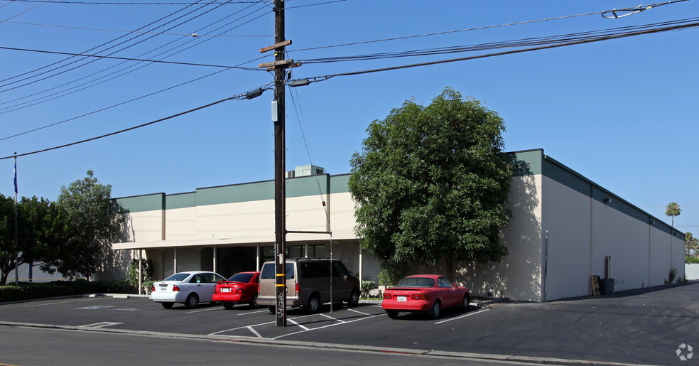 1335 S Claudina St, Anaheim, CA for sale - Primary Photo - Image 1 of 1