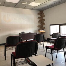 Coworking Space in Leganés, Madrid for lease Interior Photo- Image 2 of 17