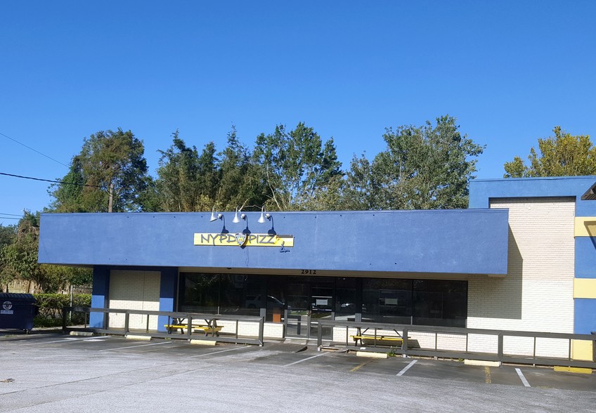 2912 Edgewater Dr, Orlando, FL for sale - Building Photo - Image 1 of 1