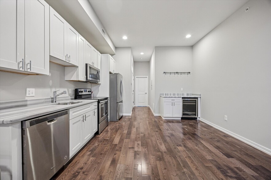 1315 N 6th St, Philadelphia, PA for sale - Interior Photo - Image 2 of 7