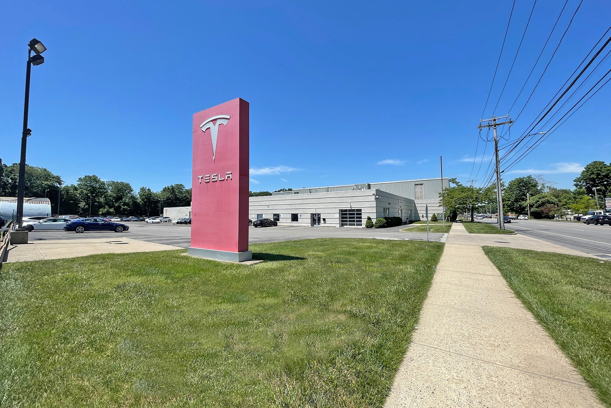 881 Boston Post Rd, Milford, CT for sale Primary Photo- Image 1 of 1