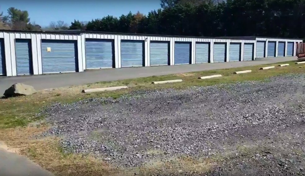 3801 Wabash Blvd, Winston-Salem, NC for sale - Building Photo - Image 1 of 1