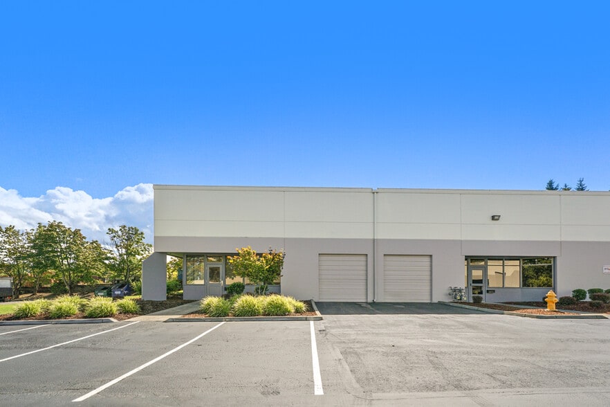4487-4497 S 134th Plz, Tukwila, WA for lease - Building Photo - Image 3 of 7