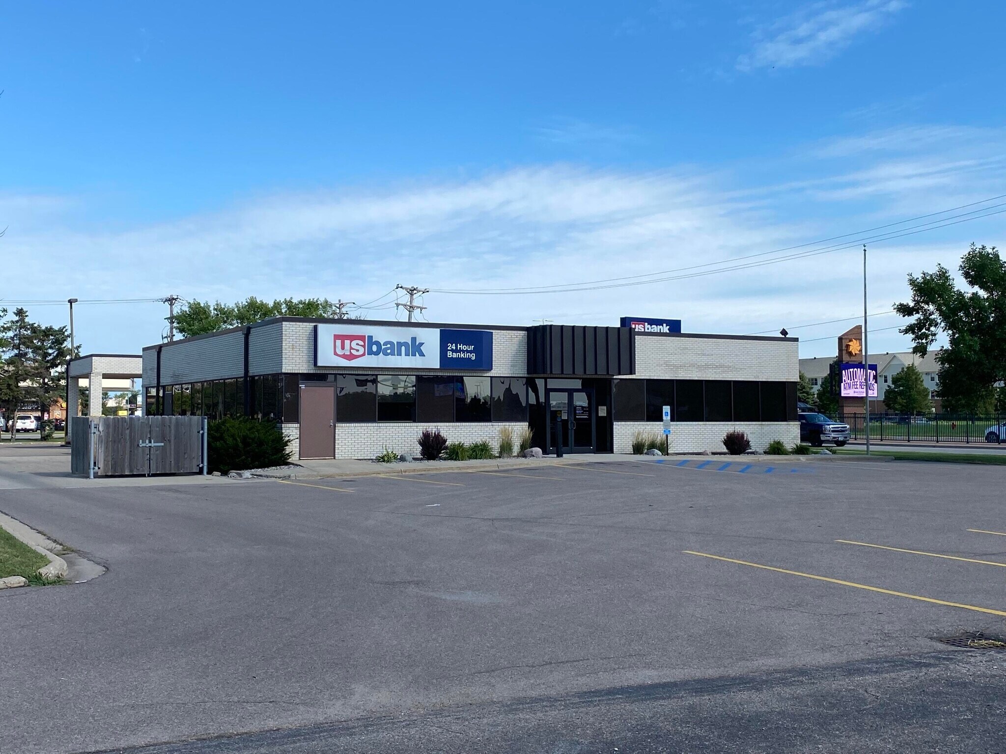 1309 19th Ave N, Fargo, ND for sale Primary Photo- Image 1 of 1