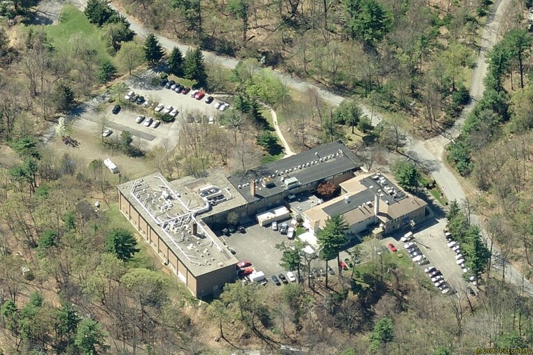 57 Old Forge Rd, Tuxedo Park, NY for sale Primary Photo- Image 1 of 1