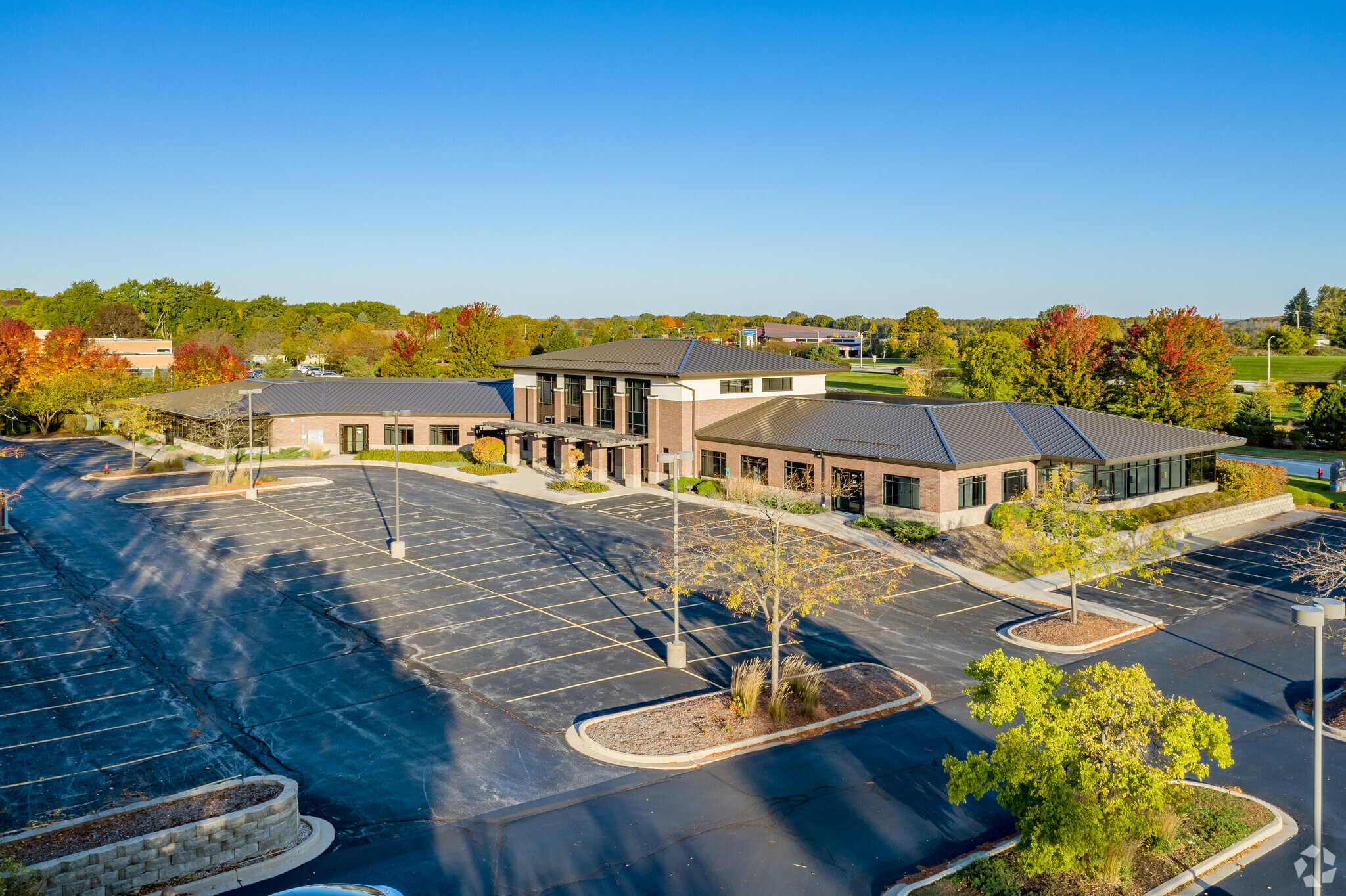 3400 Intertech Dr, Brookfield, WI for lease Building Photo- Image 1 of 6