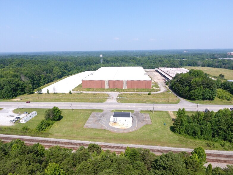 5200 S Main St, Salisbury, NC for sale - Primary Photo - Image 1 of 1