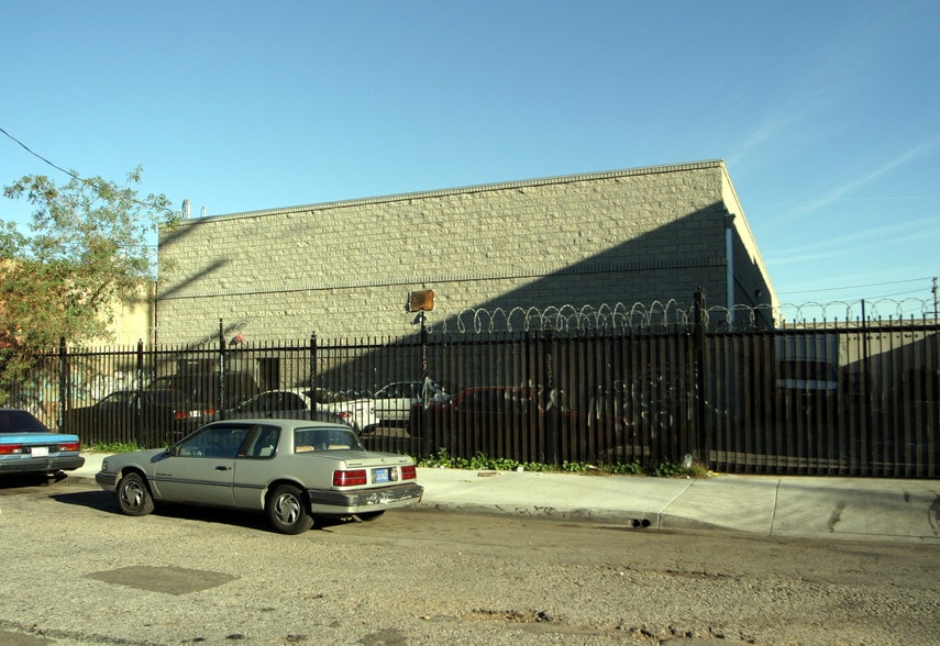 3119-3121 S Main St, Los Angeles, CA for lease - Building Photo - Image 2 of 4