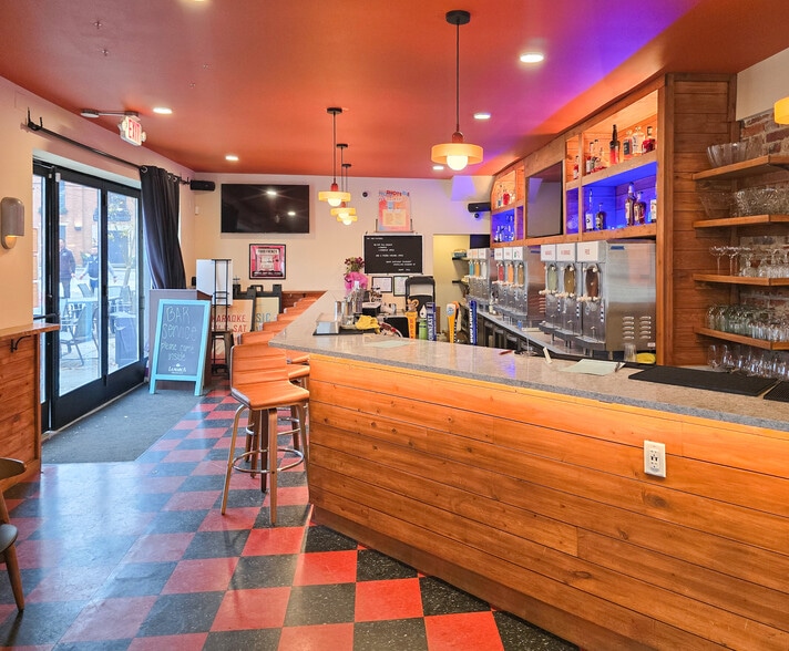 115-117 Park Pl, Covington, KY for lease - Building Photo - Image 2 of 6