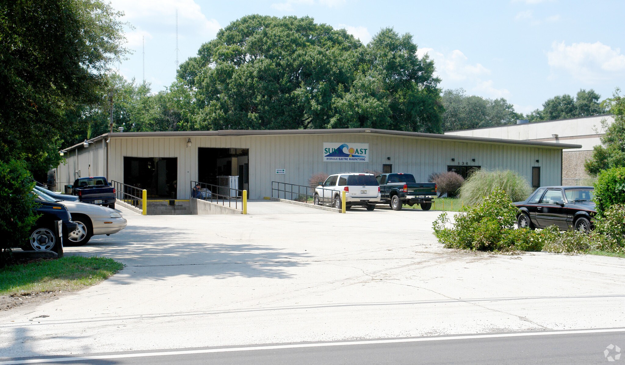 136 Ellis Rd N, Jacksonville, FL 32254 Industrial for Lease