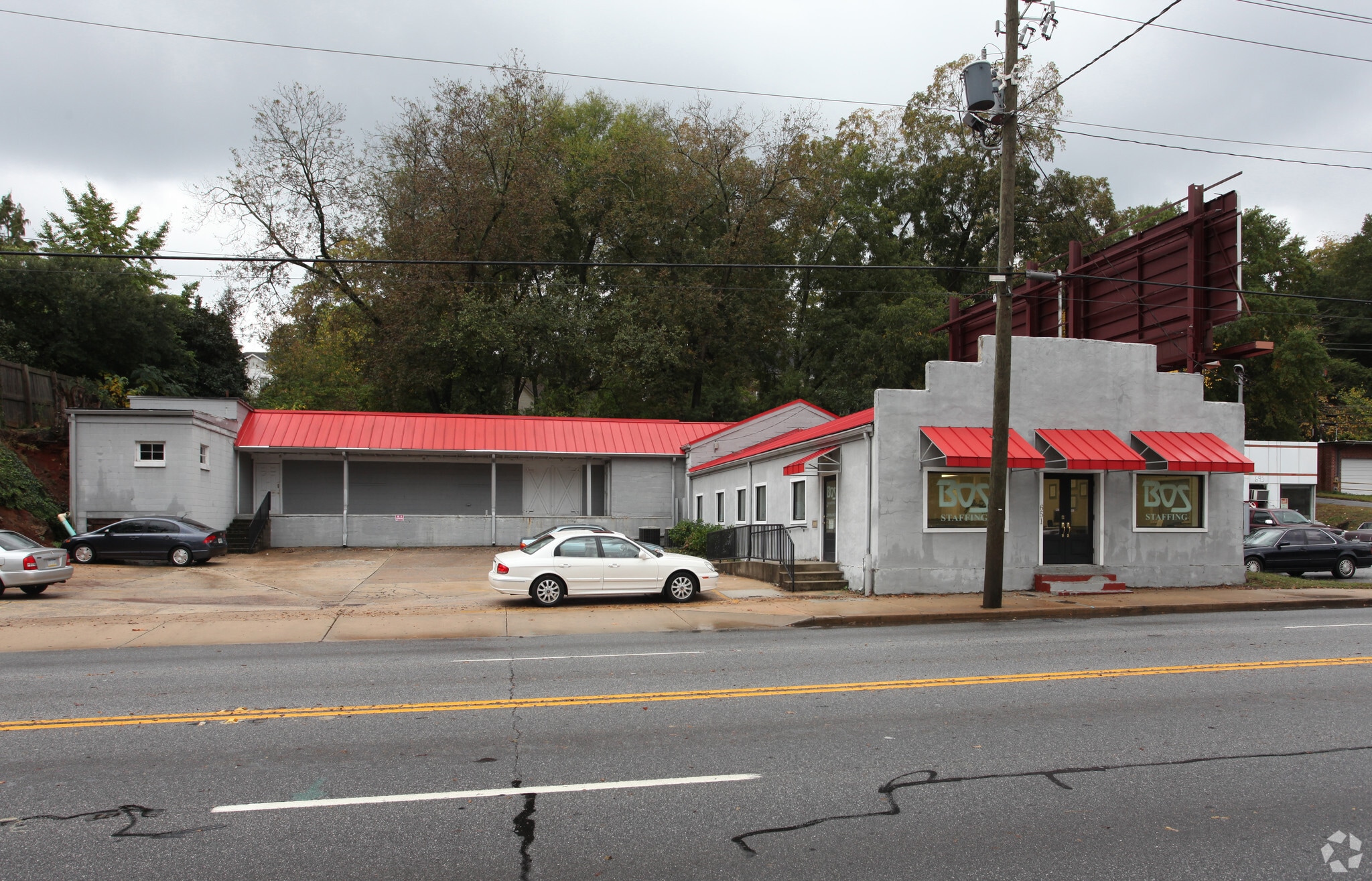 651 W Broad St, Athens, GA for lease Primary Photo- Image 1 of 26