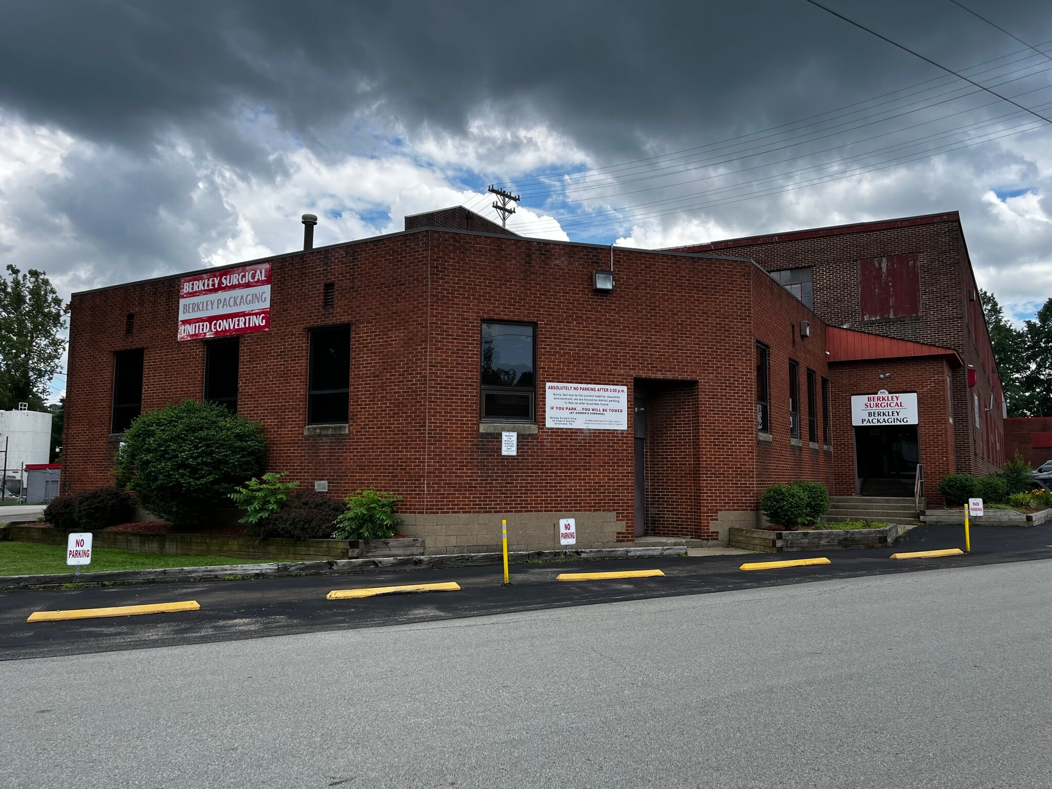 50 Virginia Ave, Uniontown, PA for lease Primary Photo- Image 1 of 15