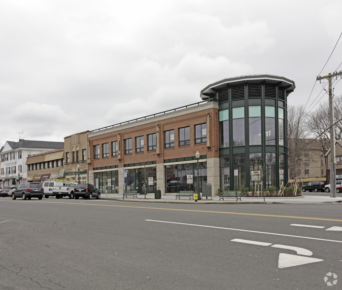 448 Mamaroneck Ave, Mamaroneck, NY for lease - Building Photo - Image 2 of 8