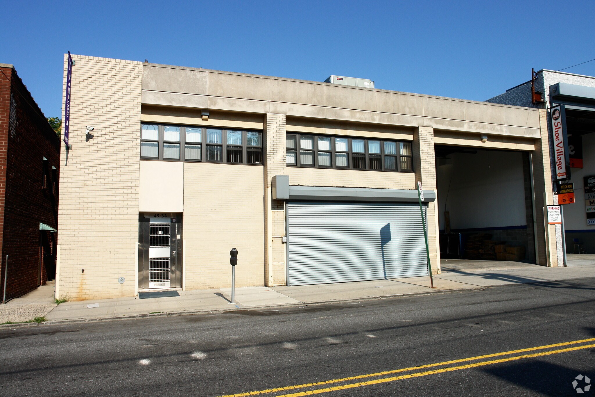 4532 162nd St, Flushing, NY for lease Primary Photo- Image 1 of 17