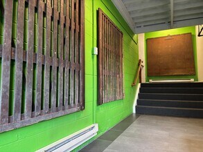 1145 Chesapeake Ave, Columbus, OH for lease Interior Photo- Image 1 of 3
