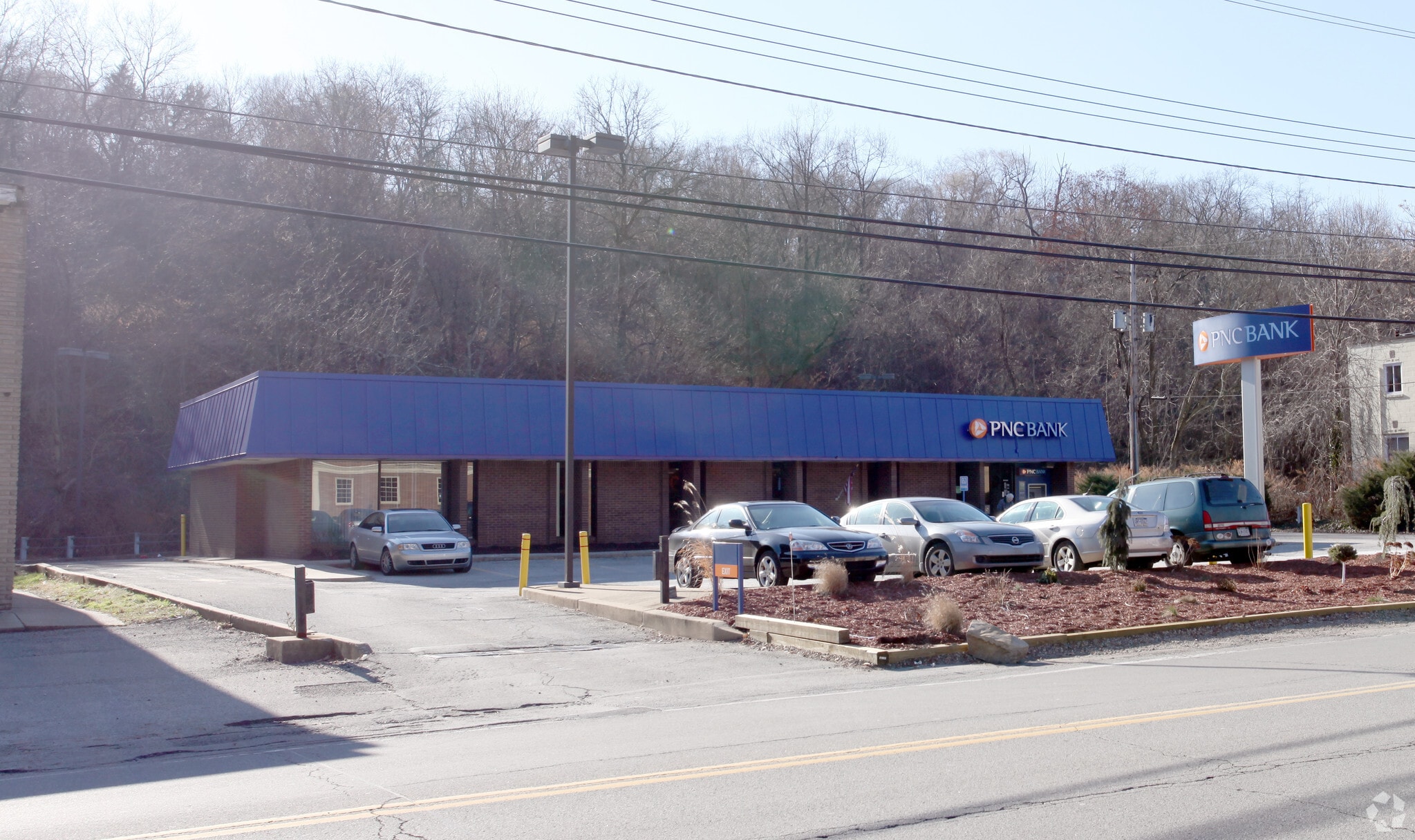 415 McNeilly Rd, Pittsburgh, PA for lease Primary Photo- Image 1 of 3