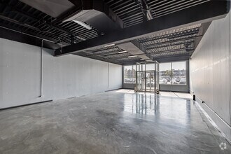 3075-3131 Boul De Mascouche, Mascouche, QC for lease Interior Photo- Image 2 of 7