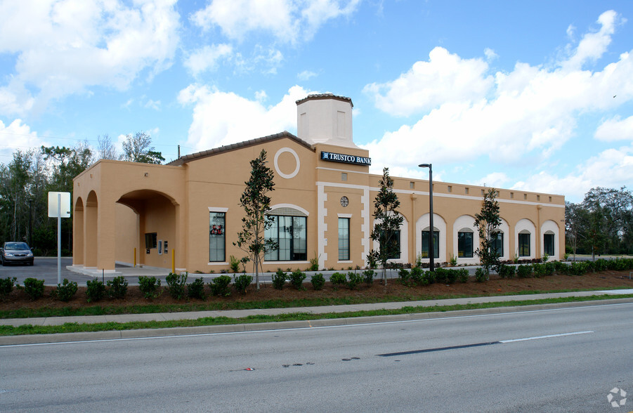 4070 Aloma Ave, Winter Park, FL for lease - Building Photo - Image 1 of 19