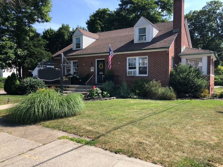 2722 W Main St, Wappingers Falls, NY 12590