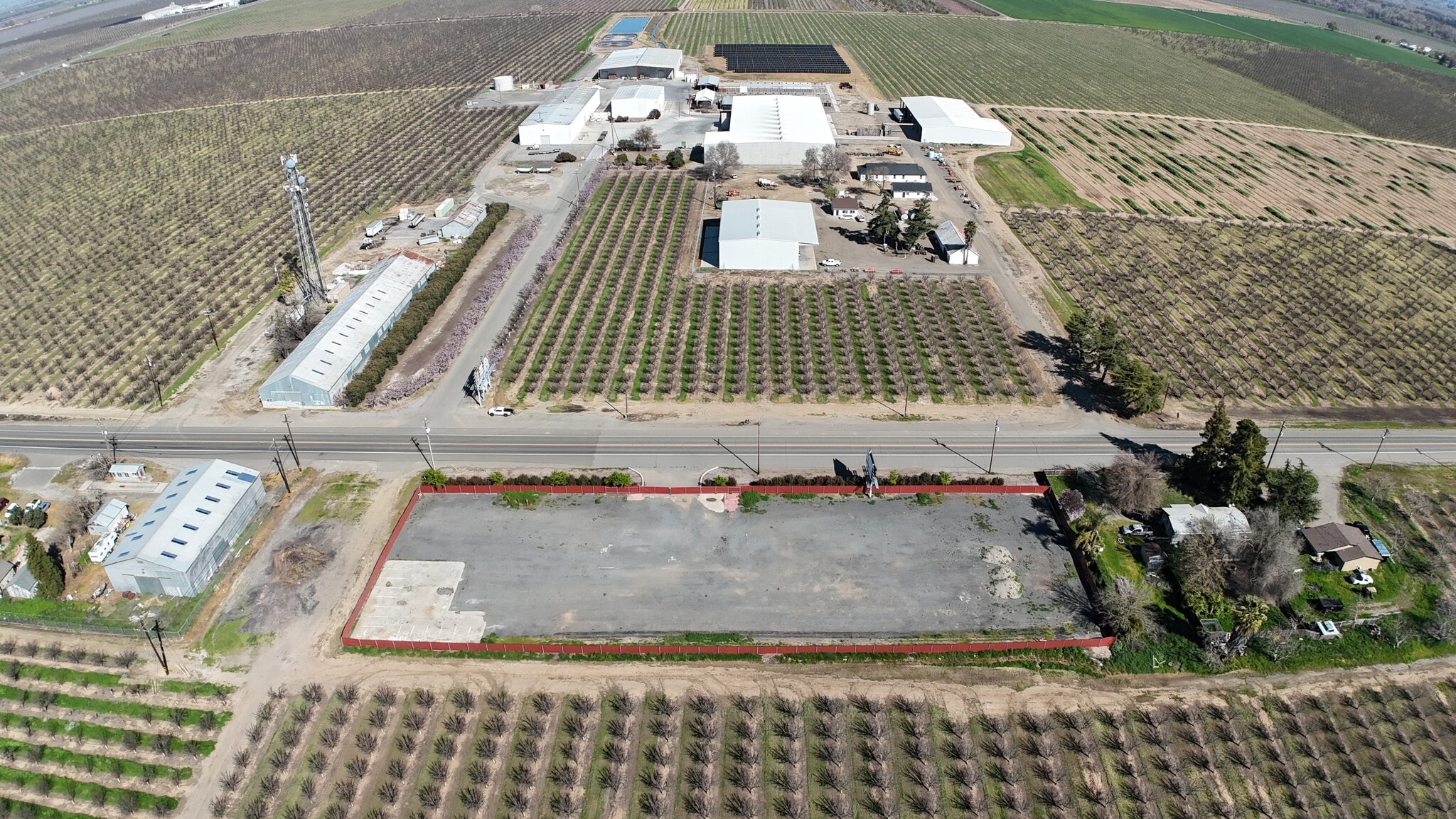 838-848 Tudor Rd, Yuba City, CA for lease Building Photo- Image 1 of 2