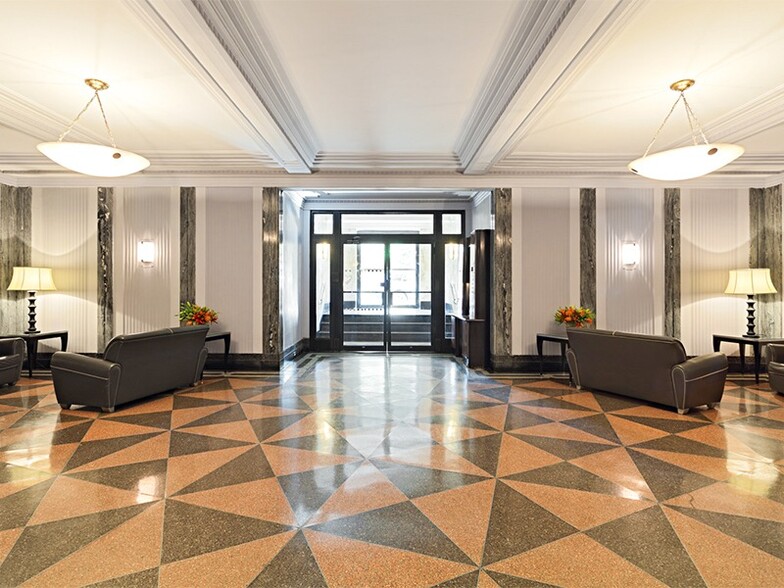 241 Central Park W, New York, NY for lease - Lobby - Image 3 of 6