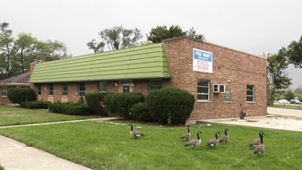 5432 Howard St, Skokie IL - Warehouse