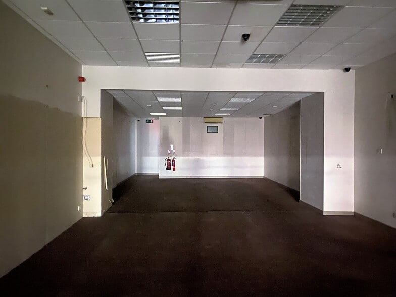 199 High St, Kirkcaldy for lease - Building Photo - Image 2 of 2