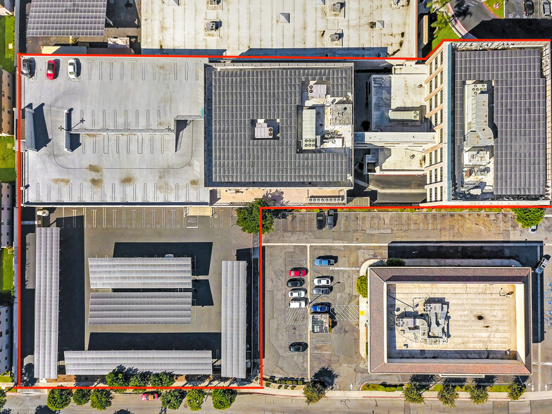 7812 Edinger Ave, Huntington Beach, CA for lease - Building Photo - Image 2 of 7