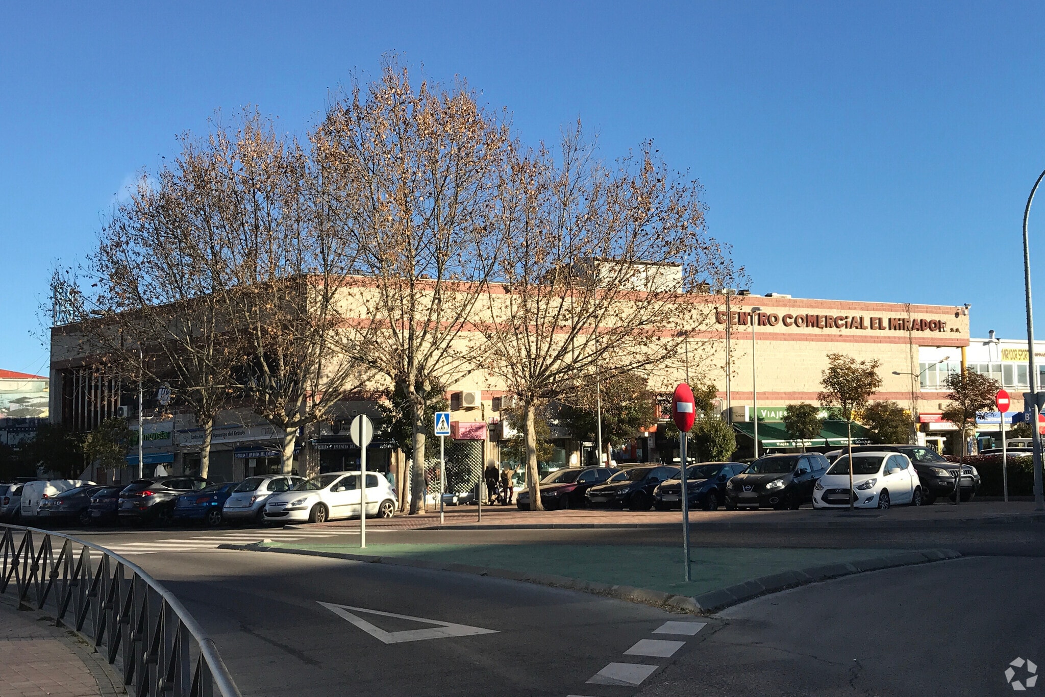 Calle Molino de Viento, 12, Colmenar Viejo, Madrid for sale Primary Photo- Image 1 of 4