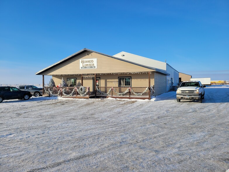 1104 Main St N, Herreid, SD for sale - Primary Photo - Image 1 of 1