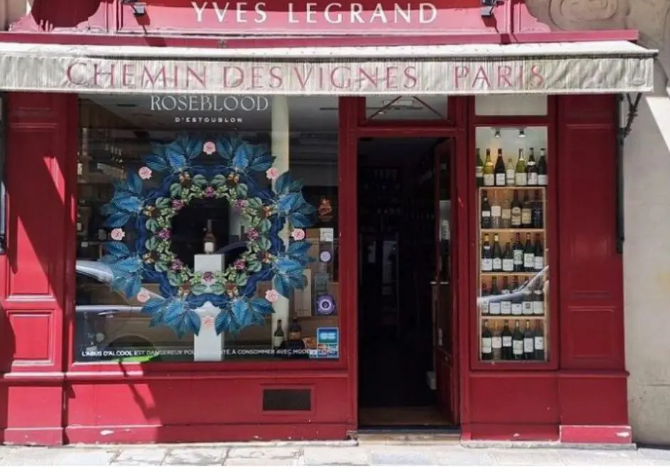 Retail in Paris for lease Building Photo- Image 1 of 3
