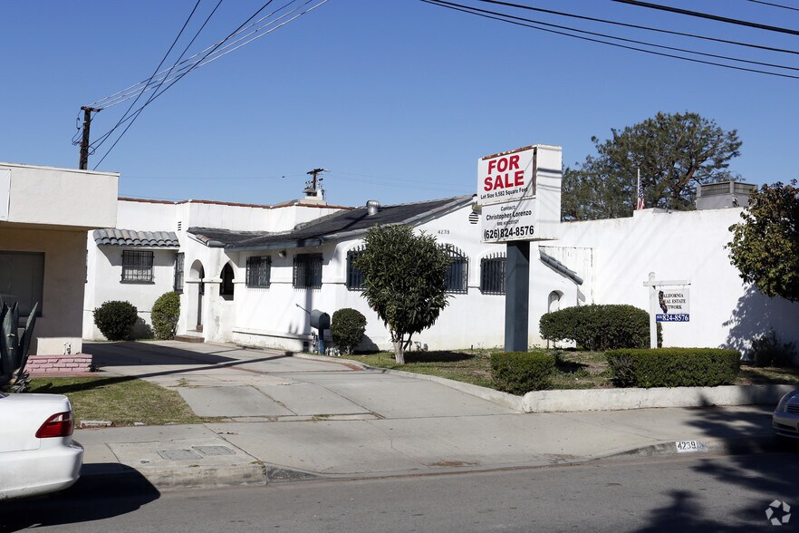 4239 Peck Rd, El Monte, CA 91732