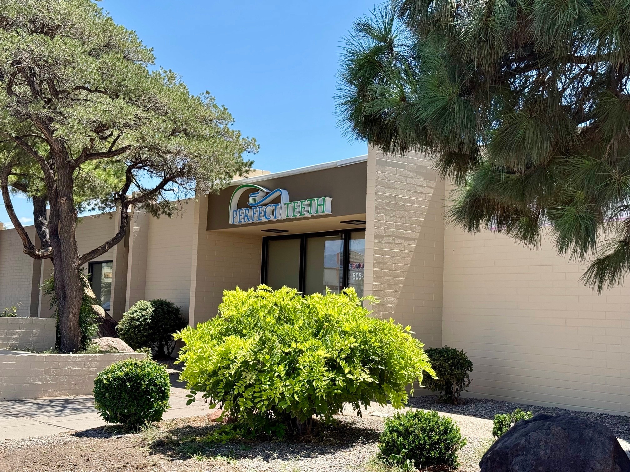 5800-5810 Lomas Blvd NE, Albuquerque, NM for sale Building Photo- Image 1 of 8