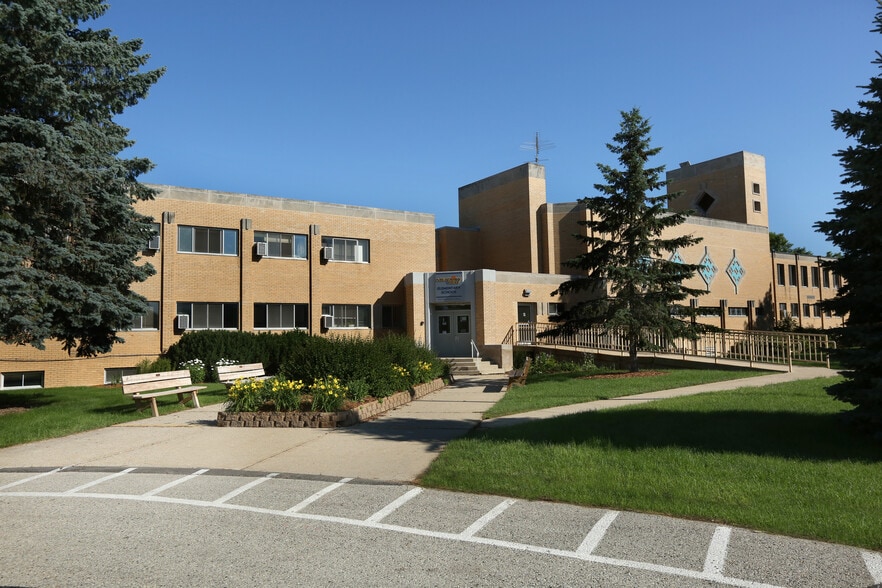 W360N7077 Brown St, Oconomowoc, WI 53066 Land for Sale