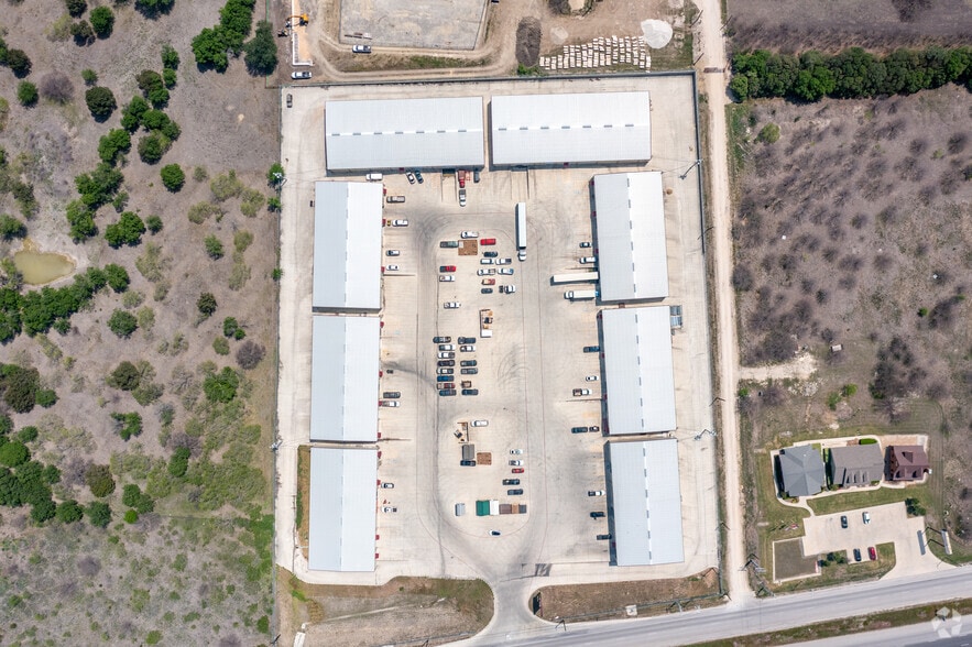 3943 S Interstate 35, New Braunfels, TX for lease - Aerial - Image 3 of 11