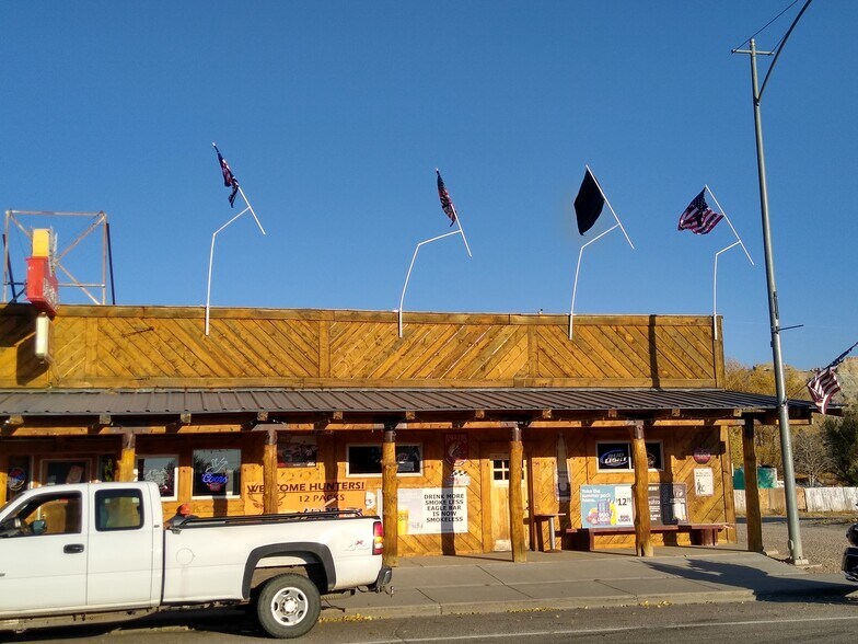 219 Main St, La Barge, WY 83123