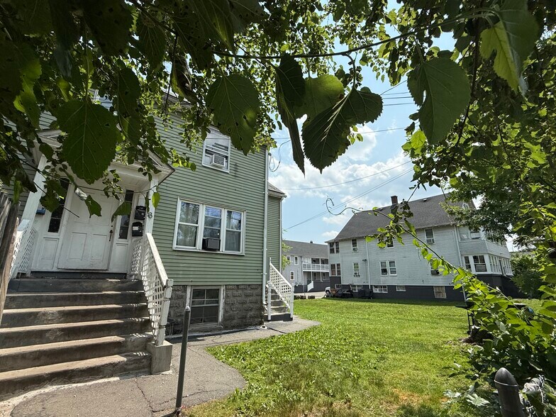 18 Beaver Ct, Framingham, MA for sale - Building Photo - Image 2 of 5