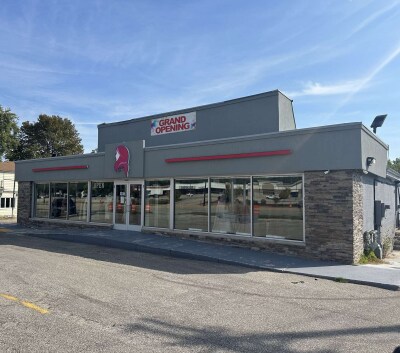 Retail in Milwaukee, WI for sale Primary Photo- Image 1 of 1