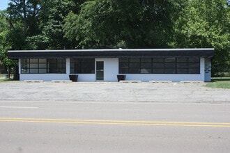216 S Louise St, Atlanta, TX for lease Building Photo- Image 1 of 1