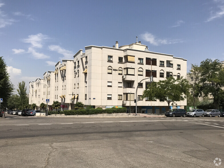 Calle Aramayona, 3, Madrid, Madrid for lease - Building Photo - Image 2 of 2