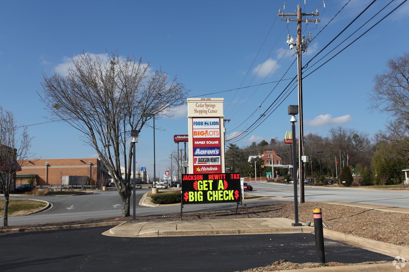 230 Cedar Springs Rd, Spartanburg, SC 29302