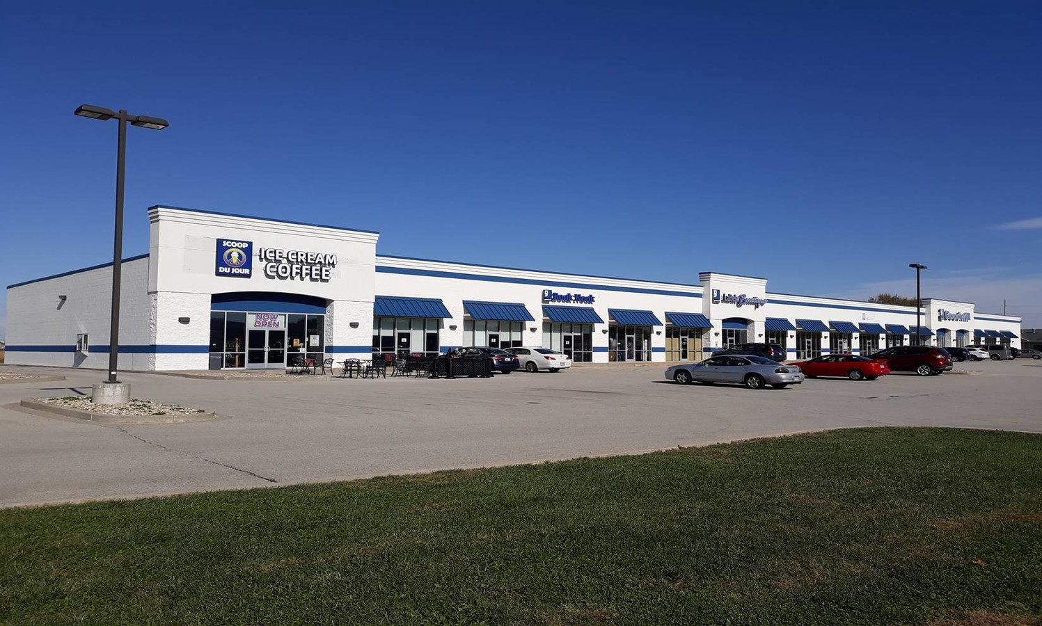 75 W Plummer Blvd, Chatham, IL 62629 - Goodwill | LoopNet