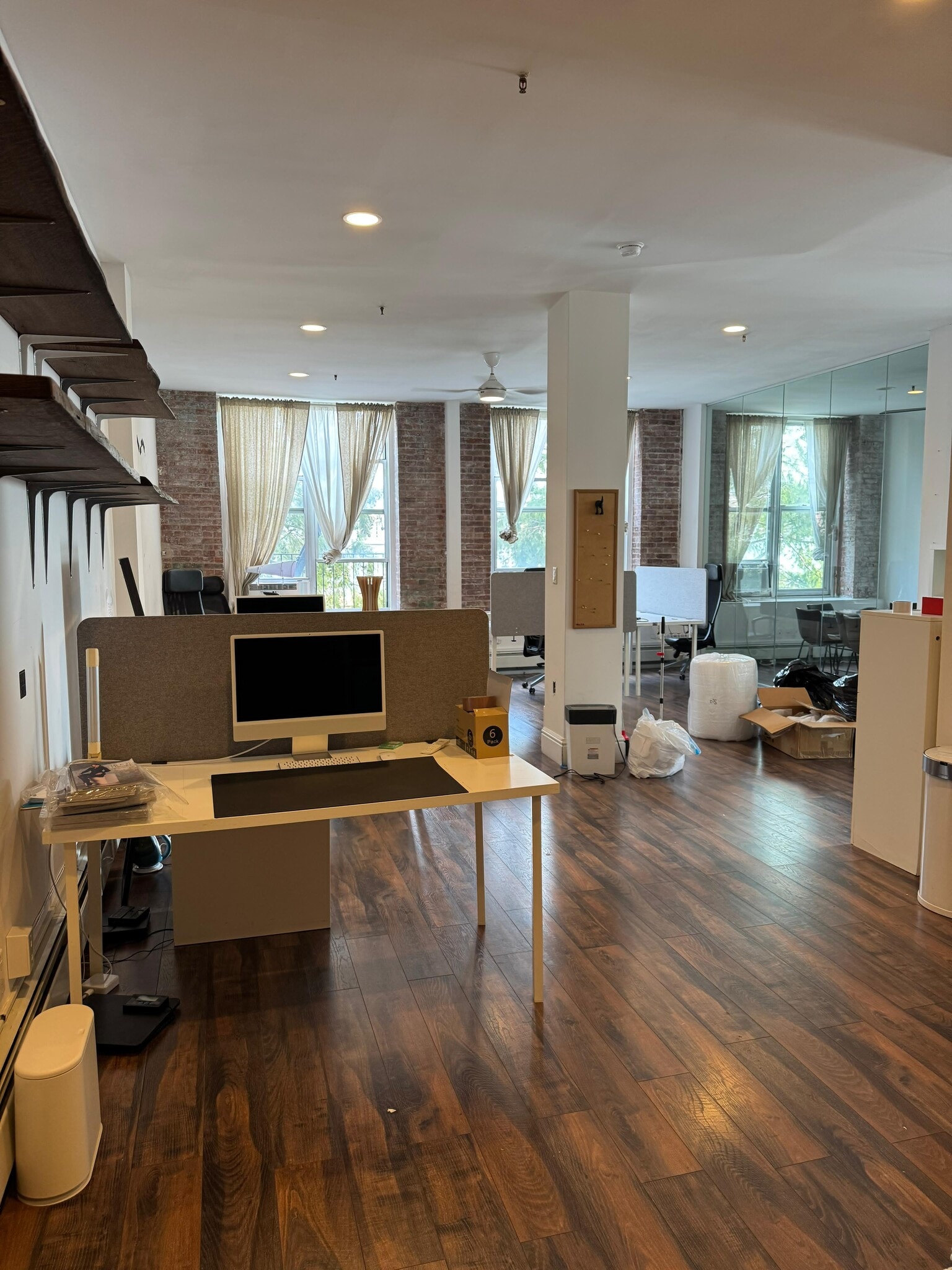 18-24 Bridge St, Brooklyn, NY for lease Interior Photo- Image 1 of 11