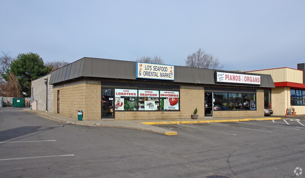 1976 A Woodbury Ave, Portsmouth, NH 03801