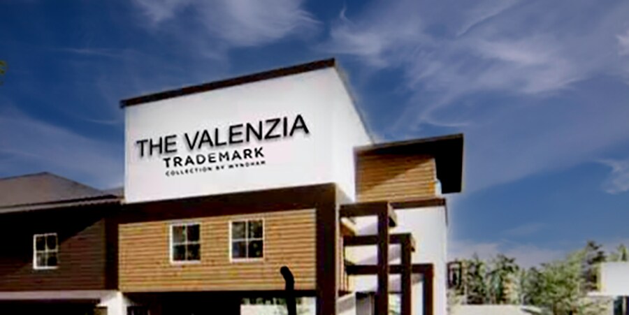 1220 N US Highway 87, Fredericksburg, TX for sale Building Photo- Image 1 of 1