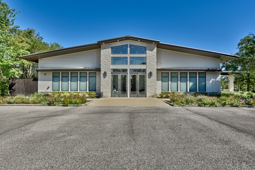 25566 Bradbury Dr, Hockley, TX for sale - Primary Photo - Image 1 of 16